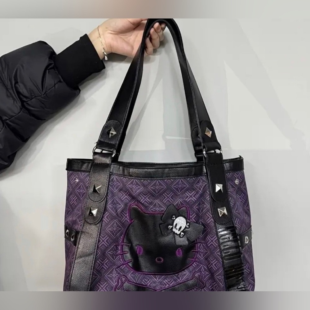 HELLO KITTY ANGRY SKULL BLACK AND PURPLE TOTE BAG NEW Christmas - Picture 2 of 9